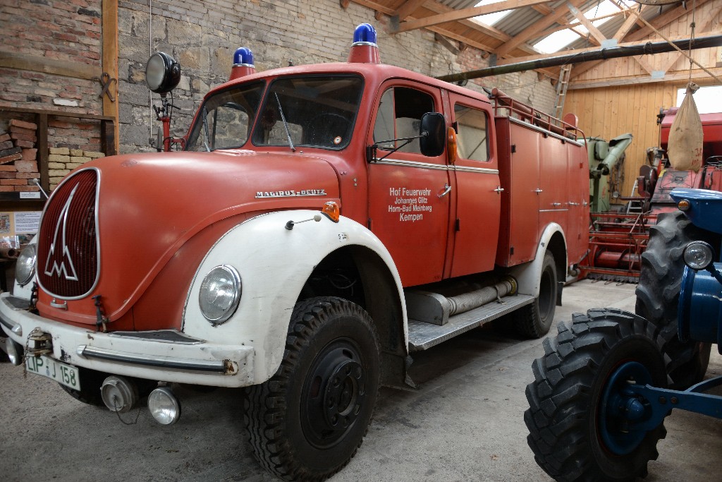 ../Images/Traktorenmuseum Eggewald 056.jpg